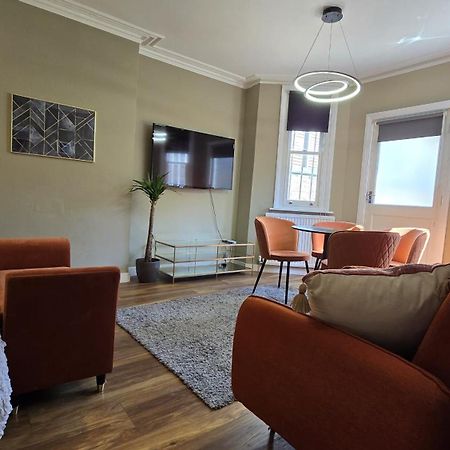 Spacious Studio For 4 Flat Near Regents Park N2 London Exterior photo